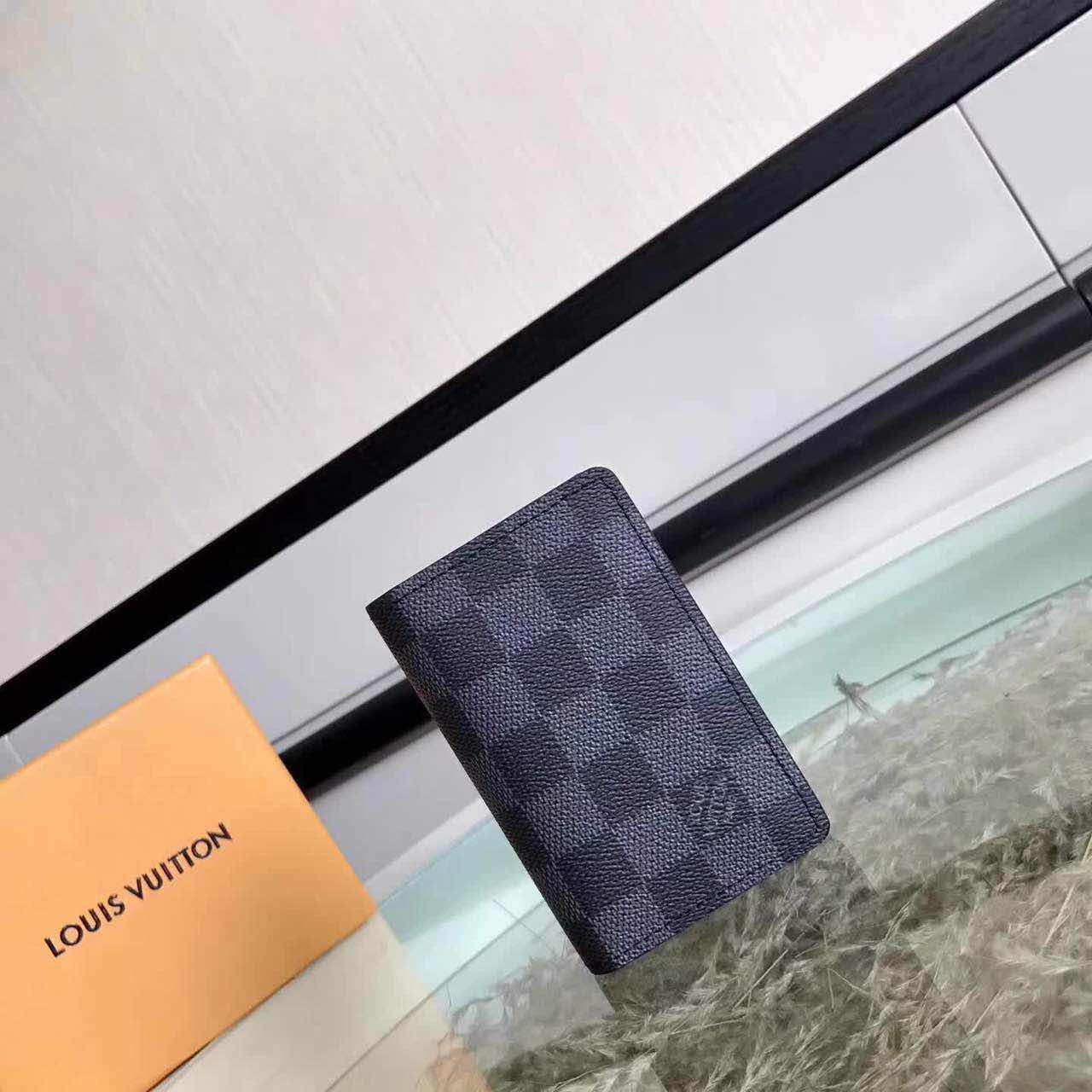 Louis Vuitton Wallet - 