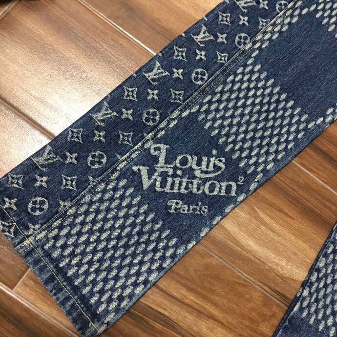 Louis Vuitton Giant Damier Waves Monogram Denim Jeans Blue - 