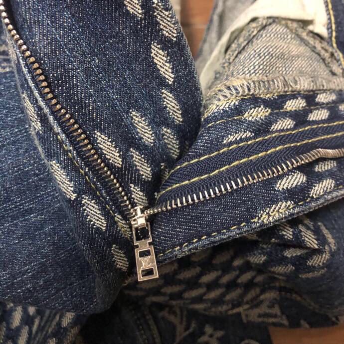 Louis Vuitton Giant Damier Waves Monogram Denim Jeans Blue - 