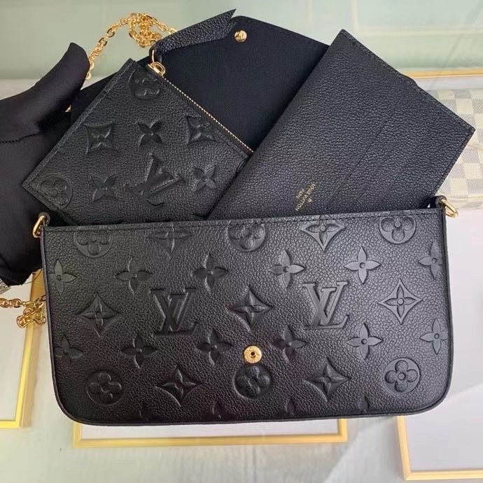 Louis Vuitton Monogram Shoulder Bag - 