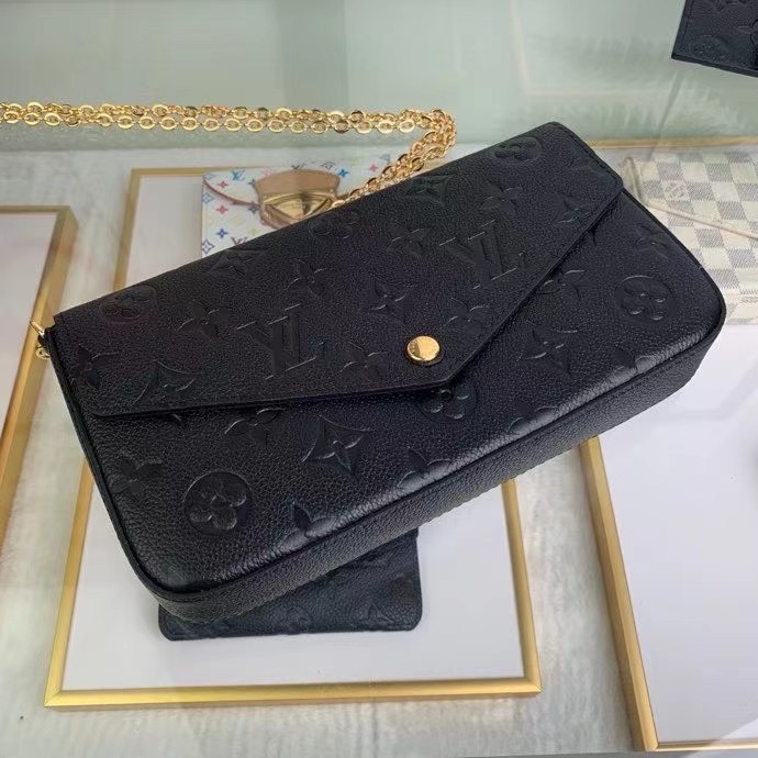 Louis Vuitton Monogram Shoulder Bag - 