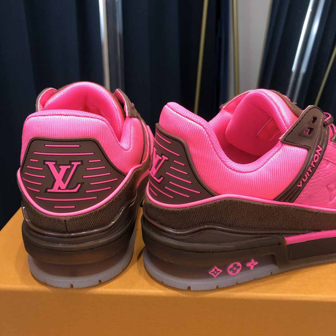 Louis Vuitton Trainer Sneaker Pink - 
