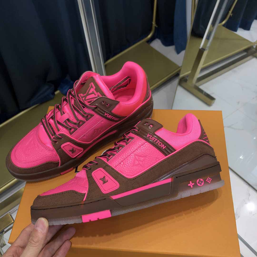 Louis Vuitton Trainer Sneaker Pink - 