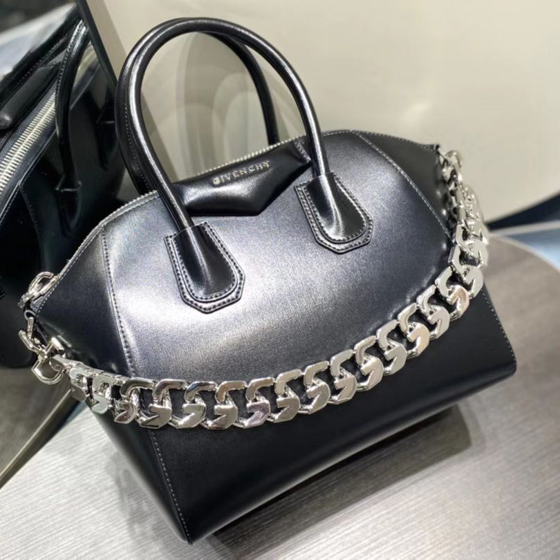Givenchy Black  Chain Small Antigona Bag(28-17-23cm) - DesignerGu