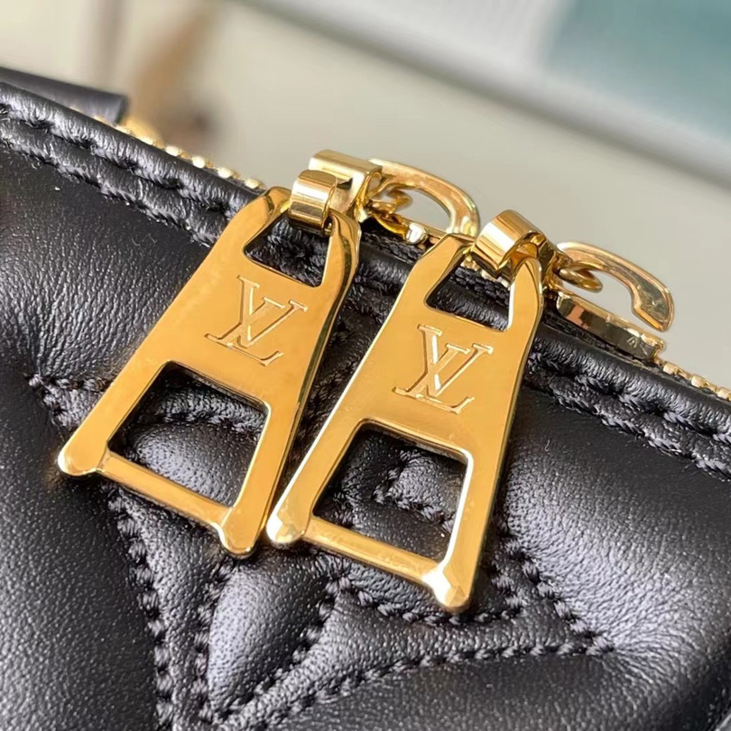 Louis Vuitton Alma BB Handbag(24.5-18-12CM)  M59793 - 