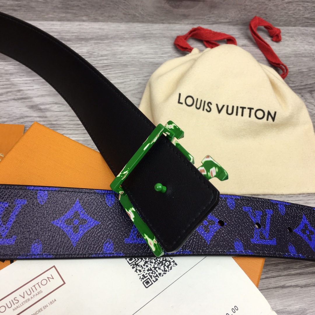 Louis Vuitton Gradient Shape 40MM Reversible Belt - 
