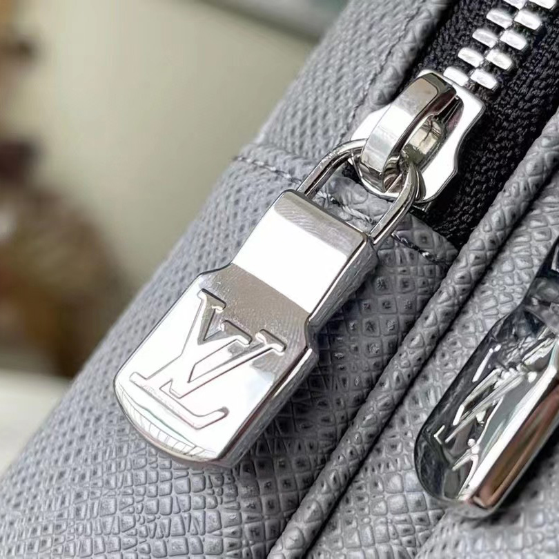 Louis Vuitton Avenue Slingbag   M41719 - 