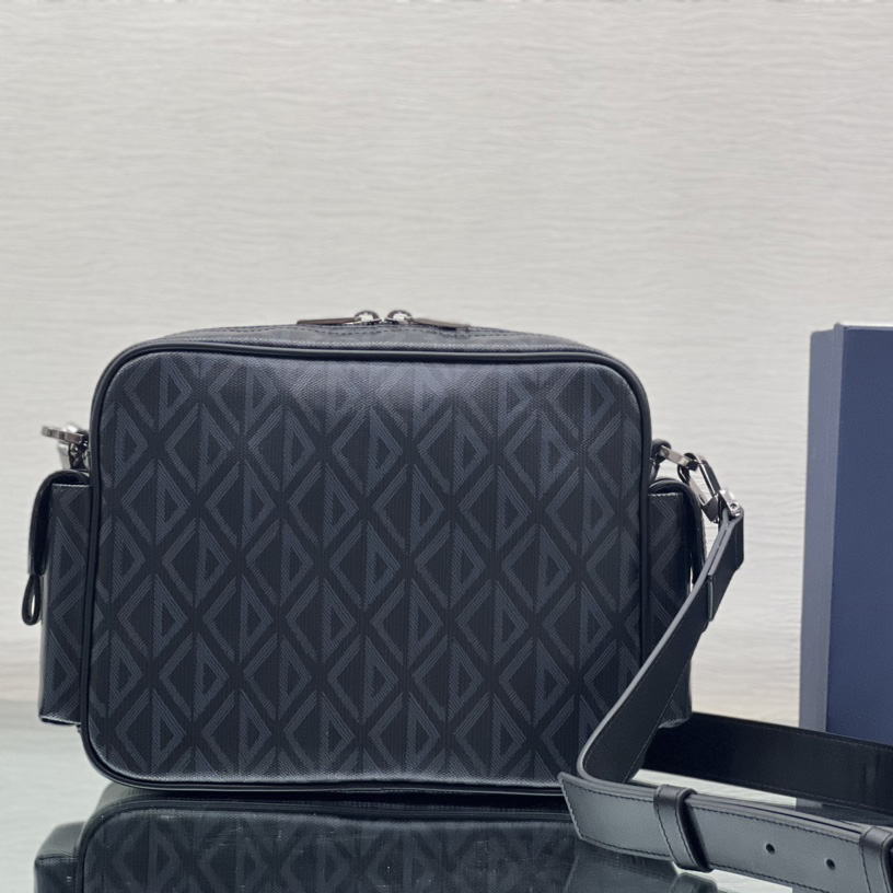 Dior Hit The Road Messenger Bag (26-21-8 cm) - 