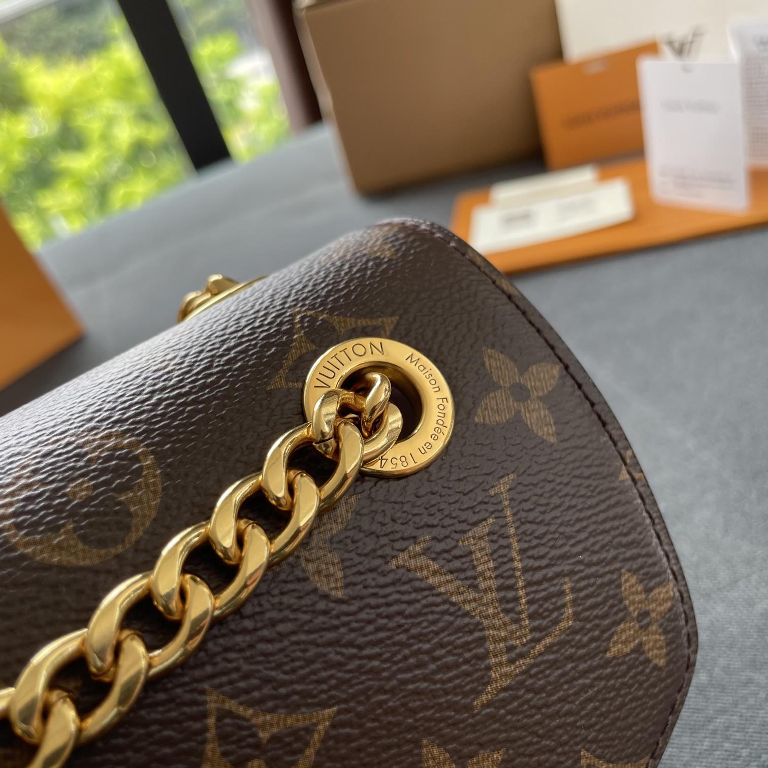 Louis Vuitton Passy(24-17-12cm)   M45592 - 