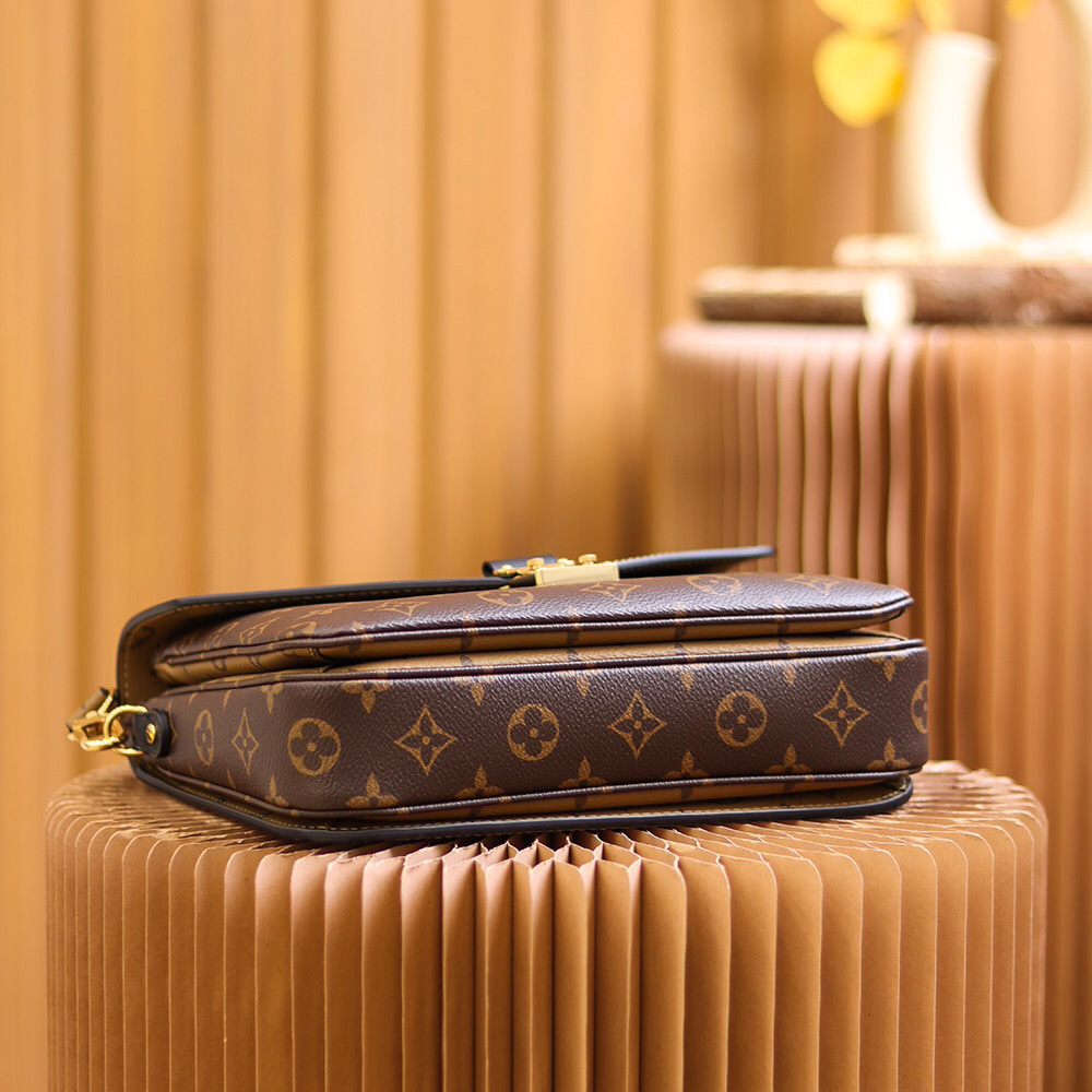 Louis Vuitton Pochette Métis Bag (25*19*7cm)   M44876 - DesignerGu