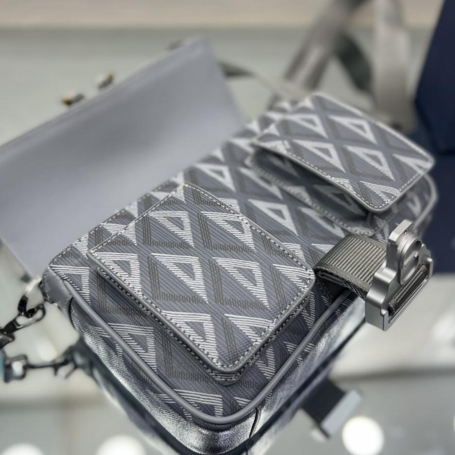 Dior Hit The Road Bag With Strap - 