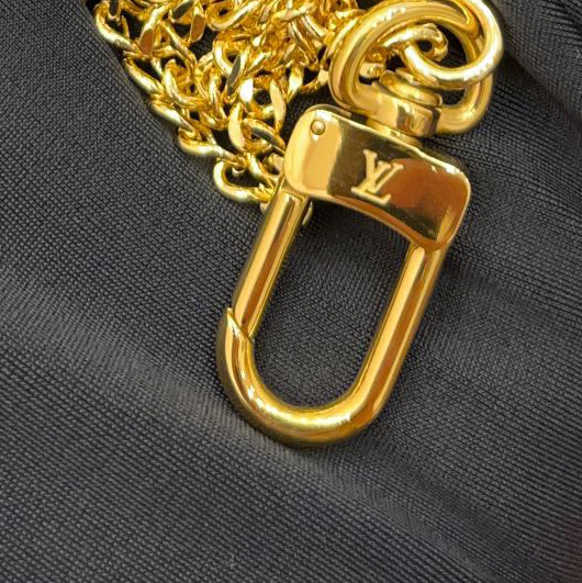 Louis Vuitton Mini Pochette Accessoires(15.5x10.5x4CM)    M81284 - 