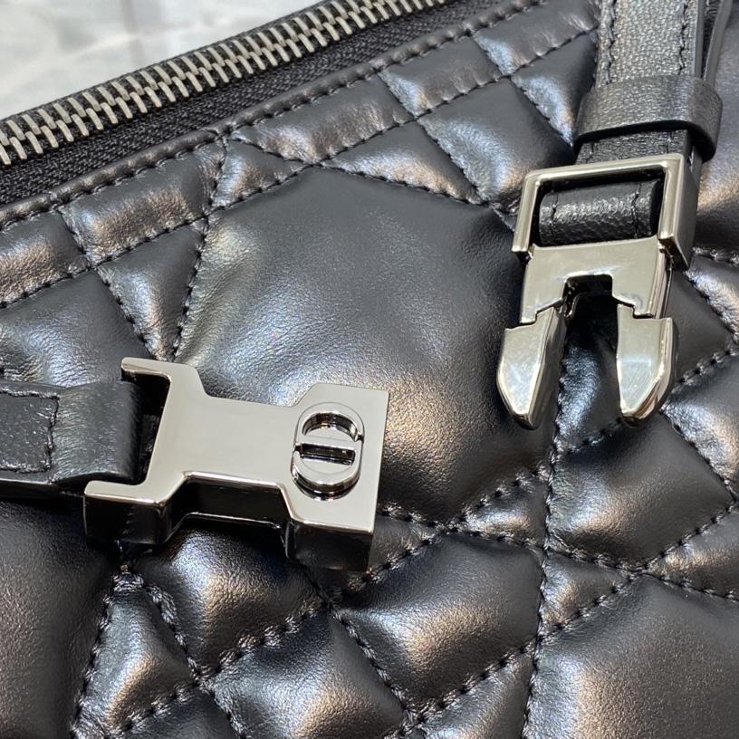 Dior Medium Diortravel Nomad Pouch - 