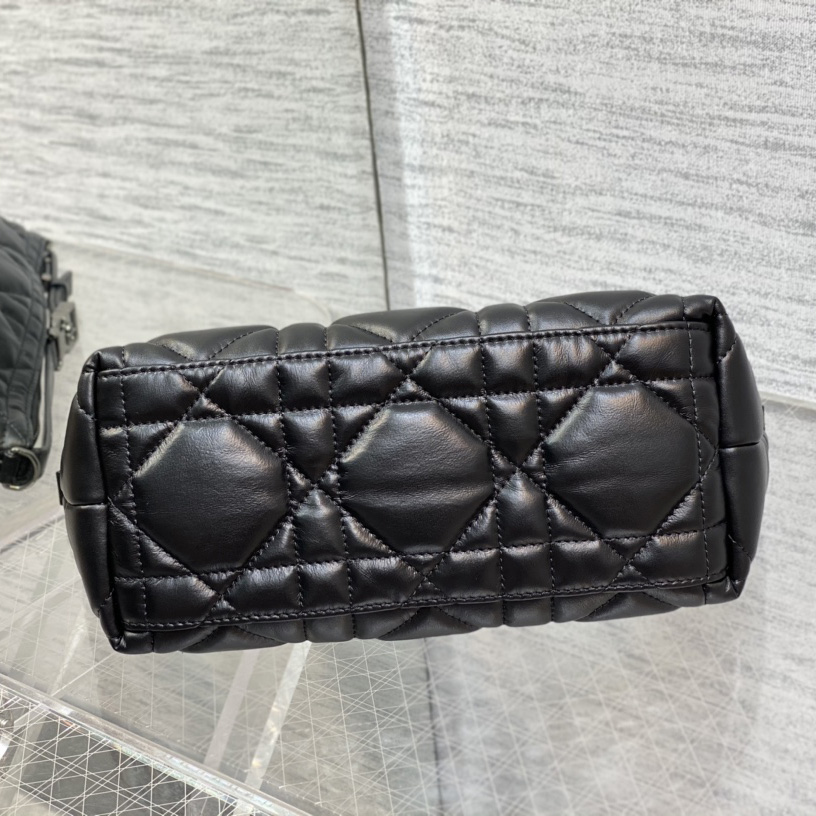 Dior Medium Diortravel Nomad Pouch - 