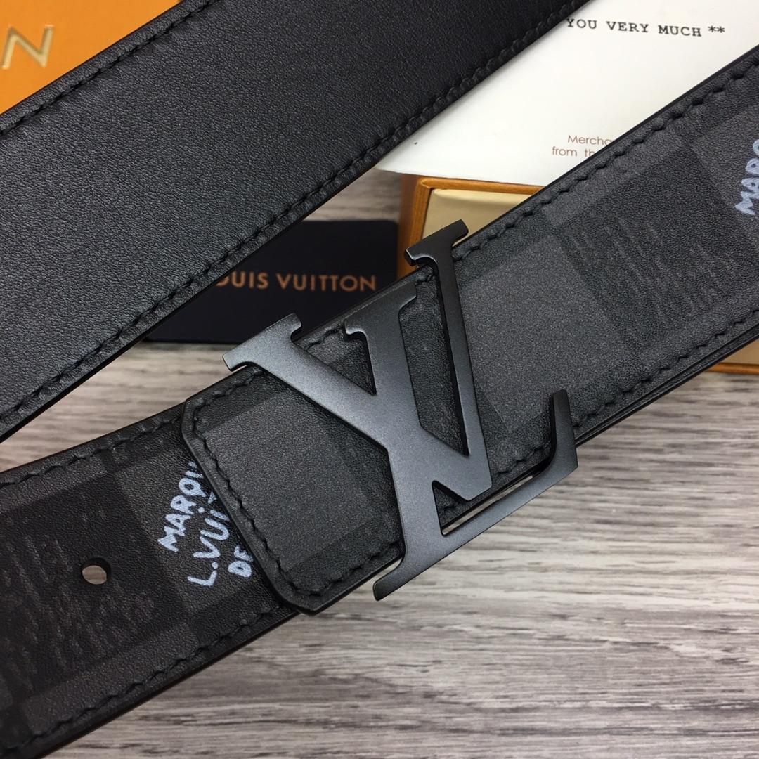 Louis Vuitton Reversible Belt  40mm - 