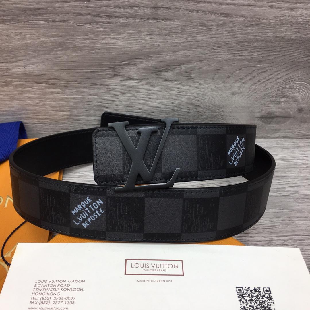 Louis Vuitton Reversible Belt  40mm - 