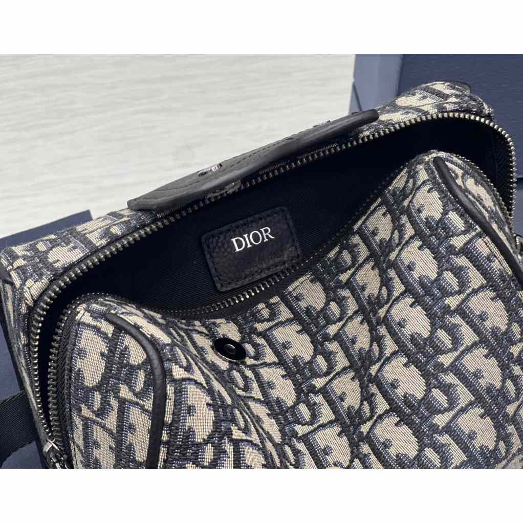 Dior Lingot Toiletry Case - 