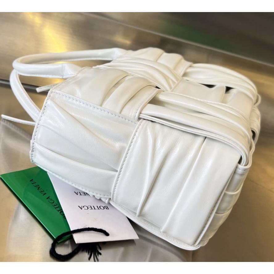 Bottega Veneta Mini Arco Tote Bag - 