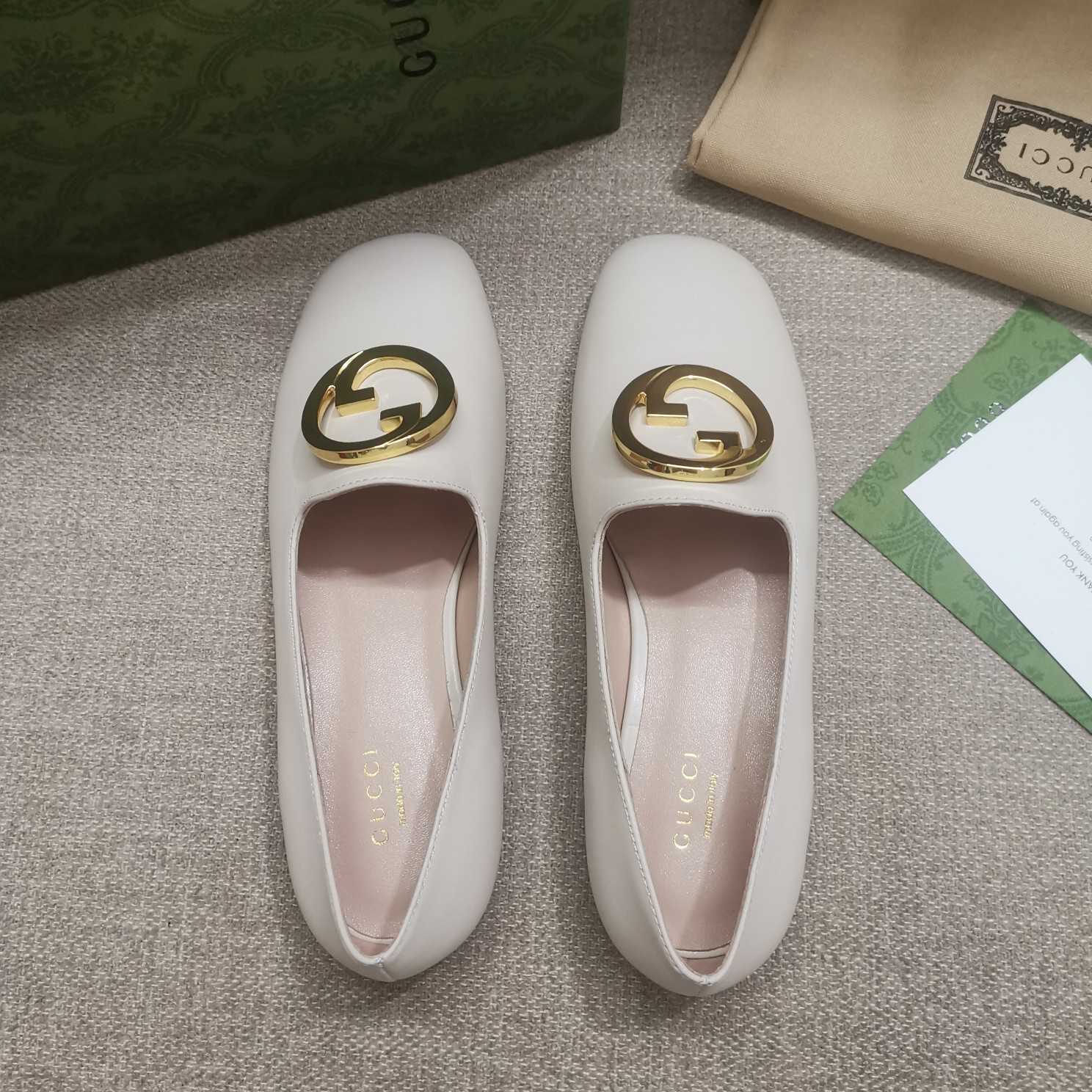 Gucci Blonde Women's Ballet Flat - 