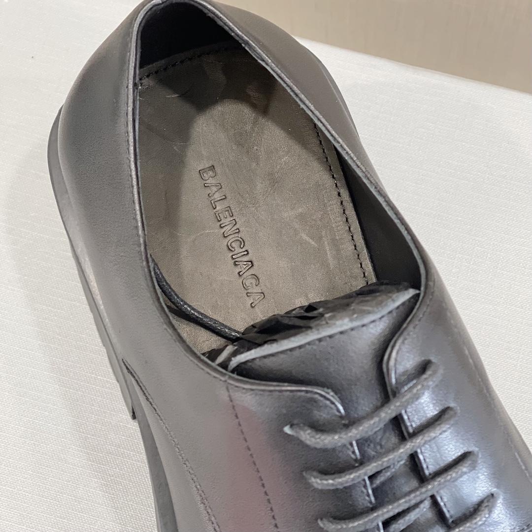 Balenciaga Men's Rhino Derby In Black  - 