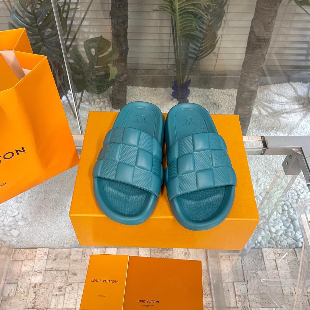 Louis Vuitton Waterfront Mules   1AAR9D - 