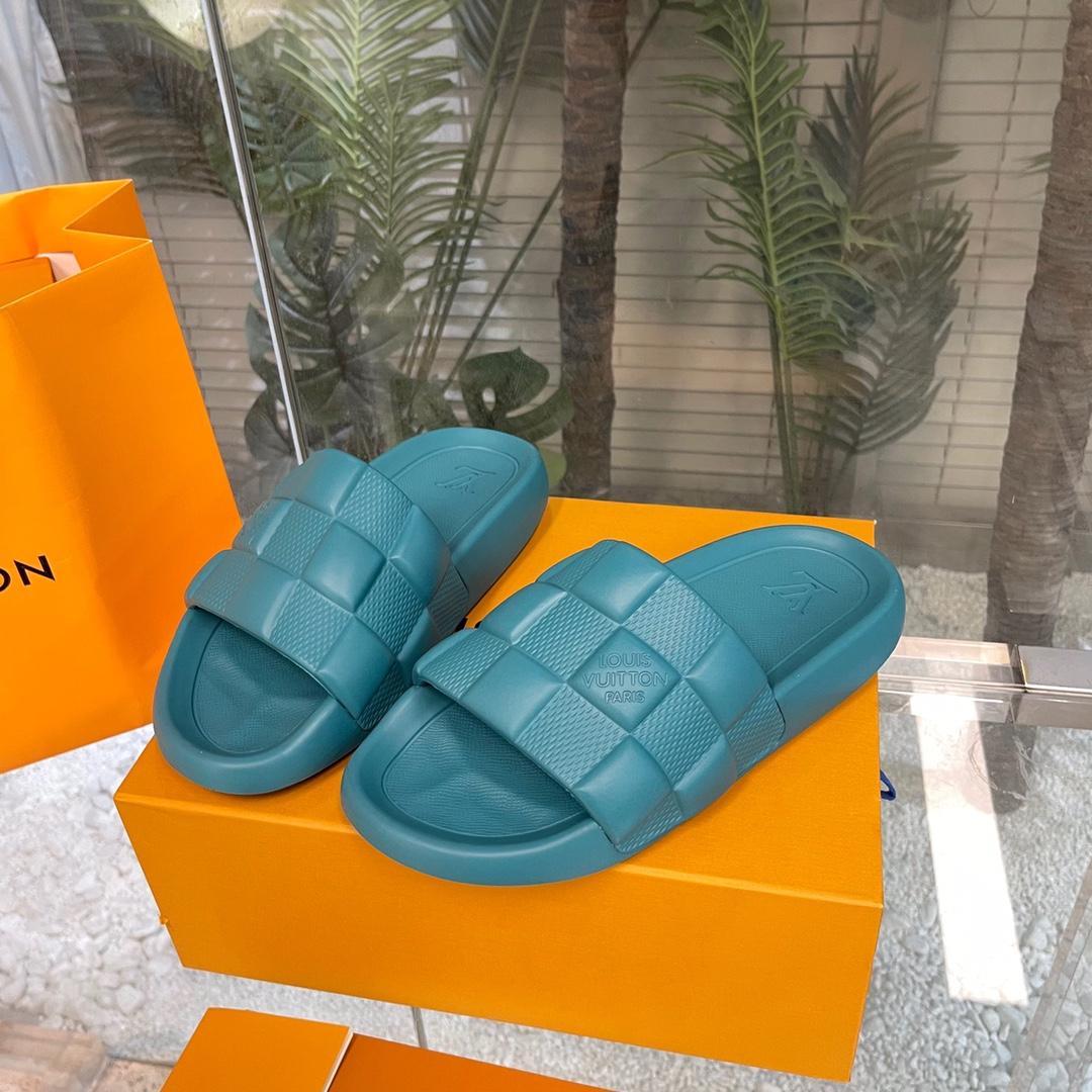 Louis Vuitton Waterfront Mules   1AAR9D - 