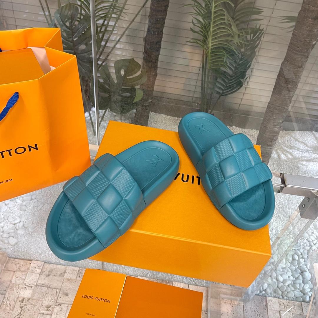 Louis Vuitton Waterfront Mules   1AAR9D - 