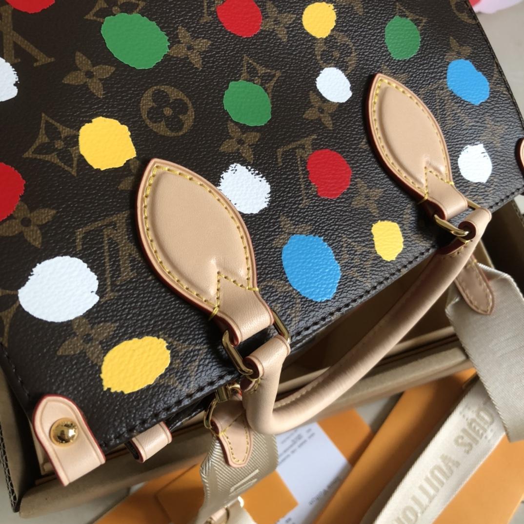Louis Vuitton LV x YK OnTheGo PM​ (25 x 19 x 11.5 CM)   M46380 - 