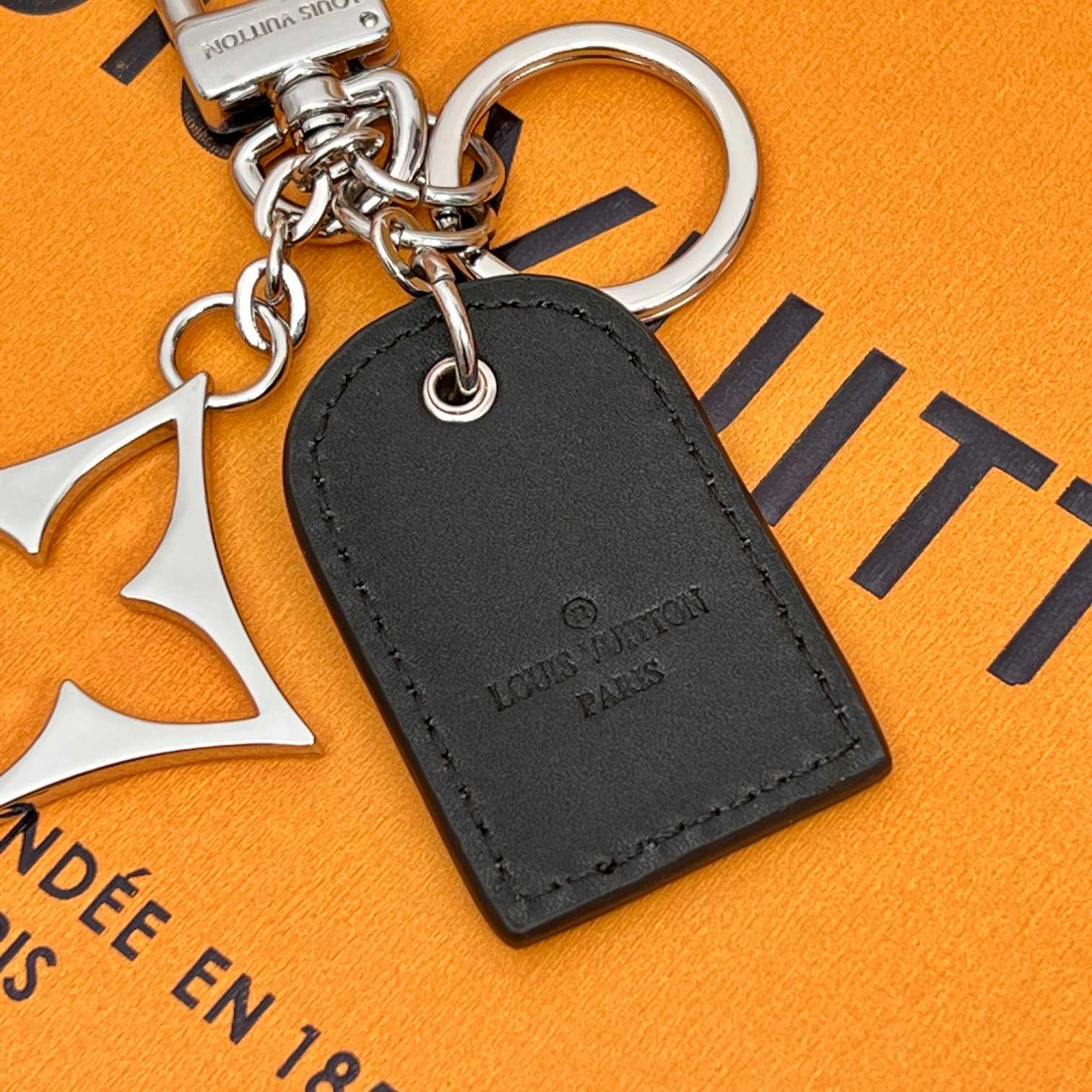Louis Vuitton LV For You And Me Bag Charm & Key Holder   M00834 - 