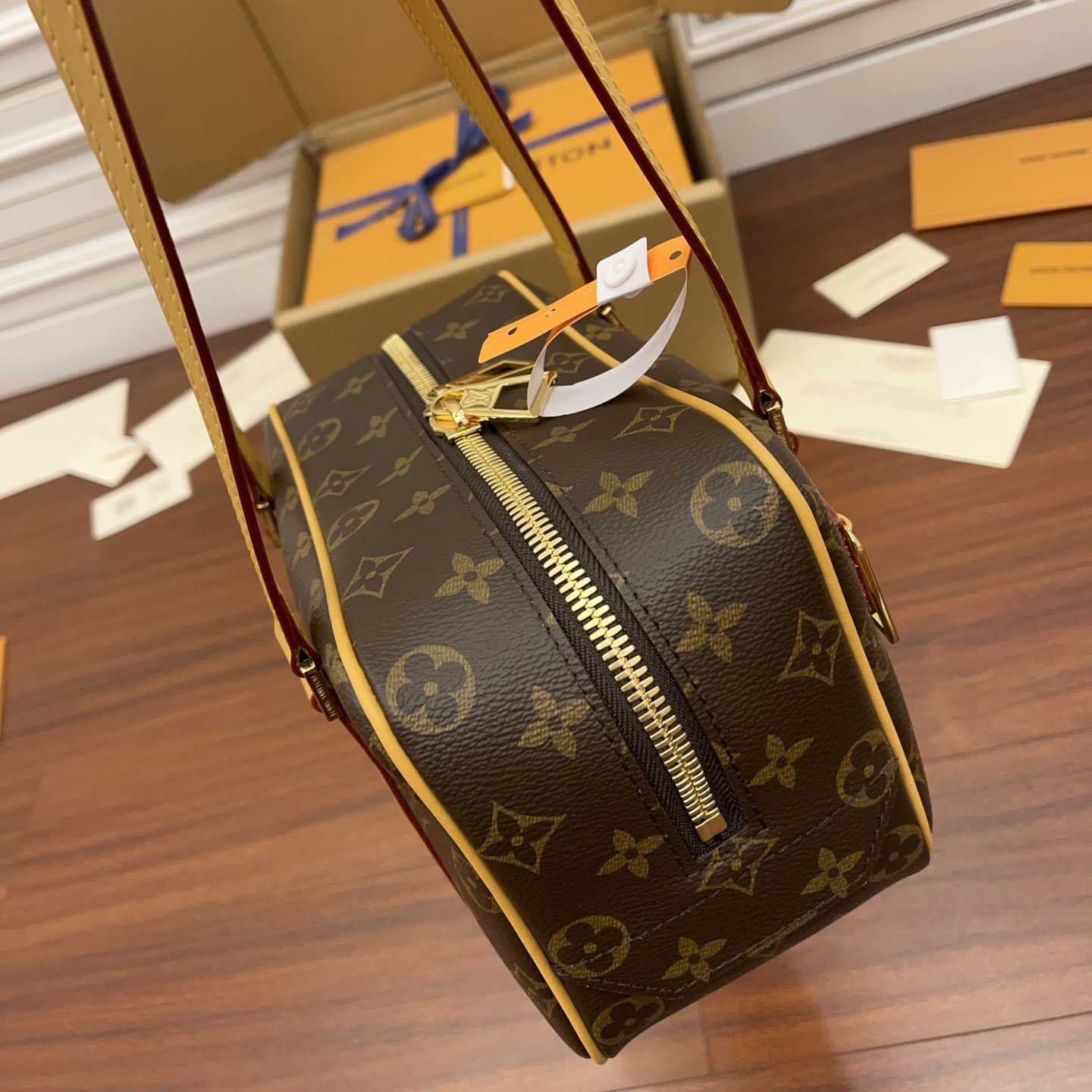 Louis Vuitton Cité    M46321 - 