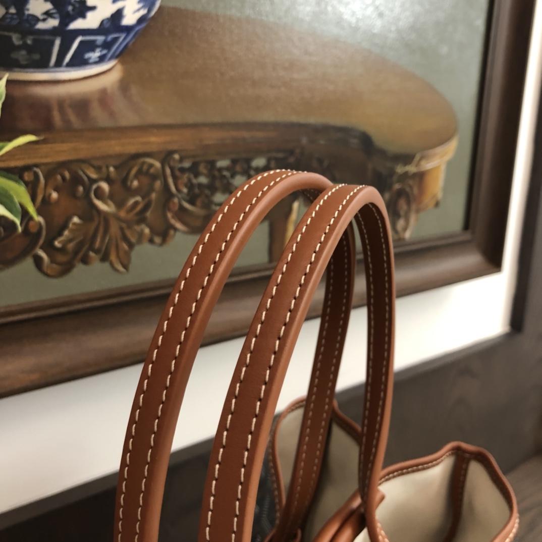 Goyard Isabelle Bag - 