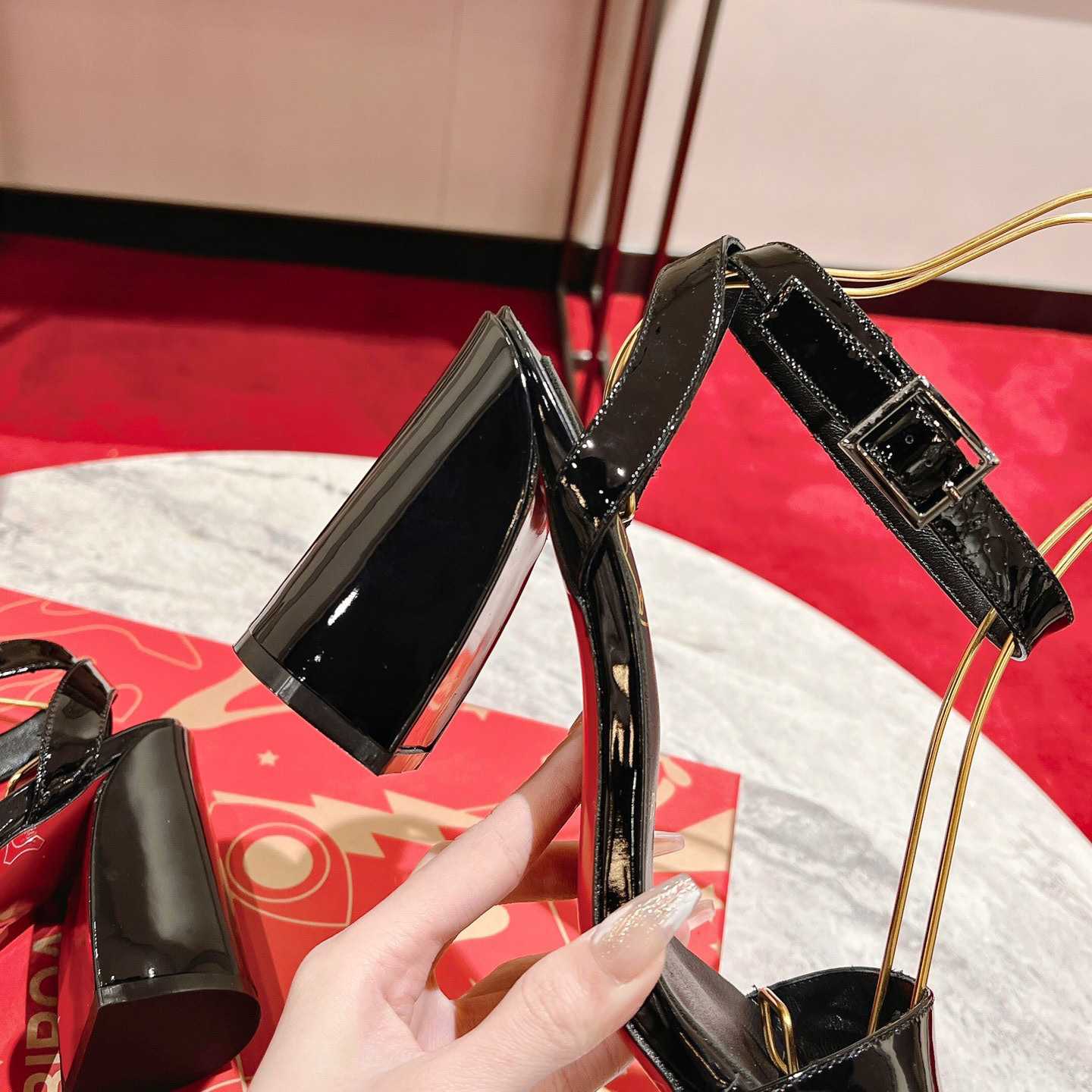 Christian Louboutin Miss Sabina Patent Sandals 85 - 