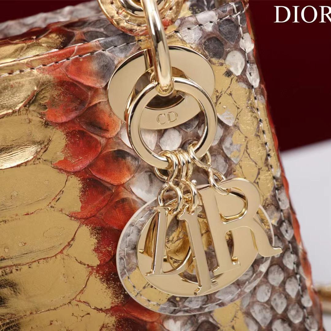 Dior Lady Dior Bag (17-15-7 cm) - 