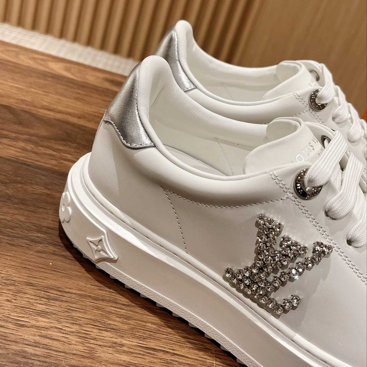 Louis Vuitton Time Out Sneaker (upon uk size)    1AAW10 - 
