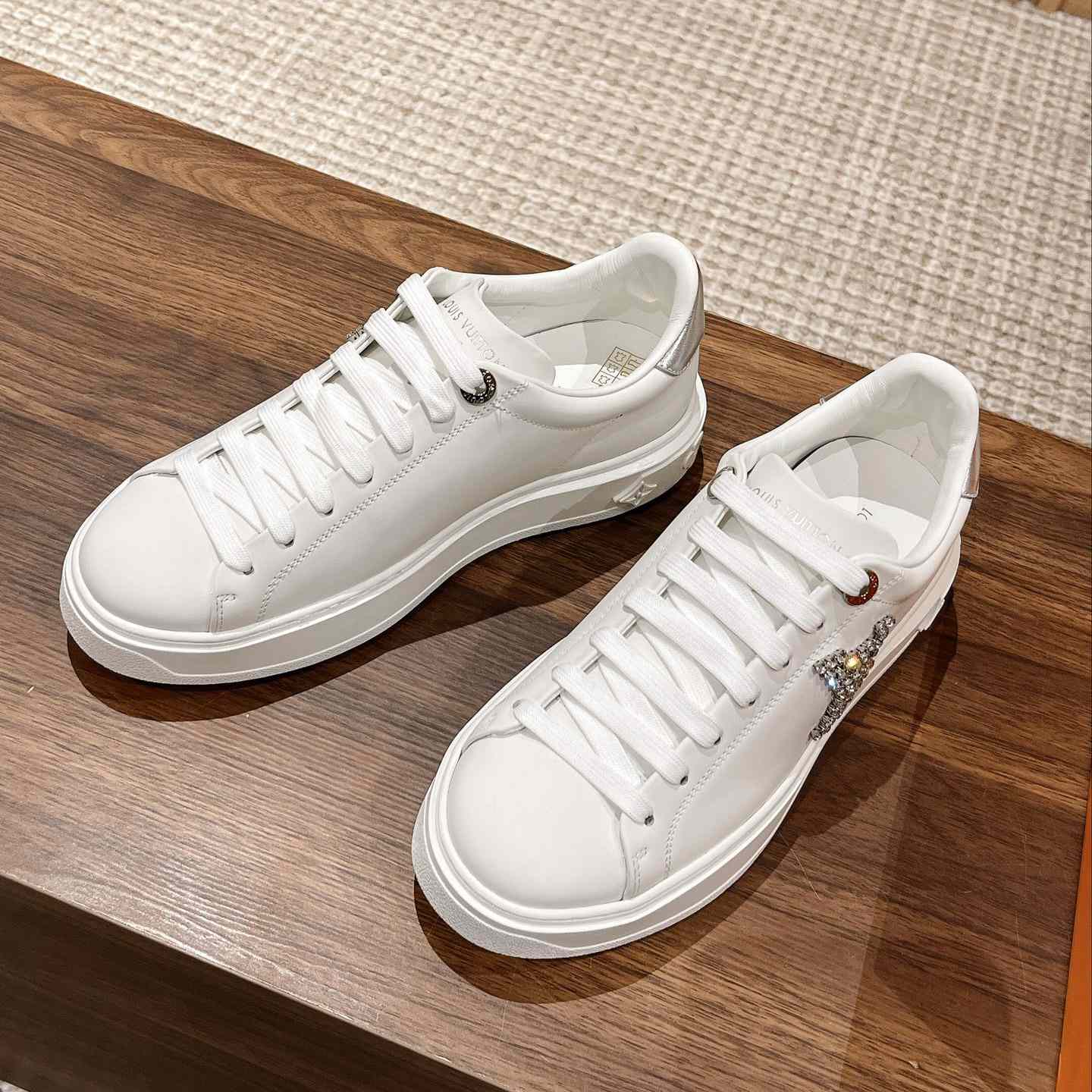 Louis Vuitton Time Out Sneaker (upon uk size)    1AAW10 - 