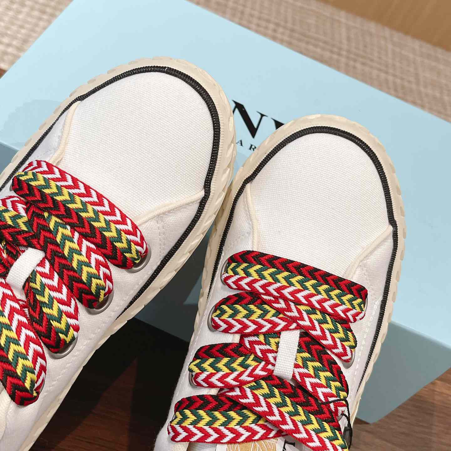 Lanvin Curbies Low-Top Sneakers - 