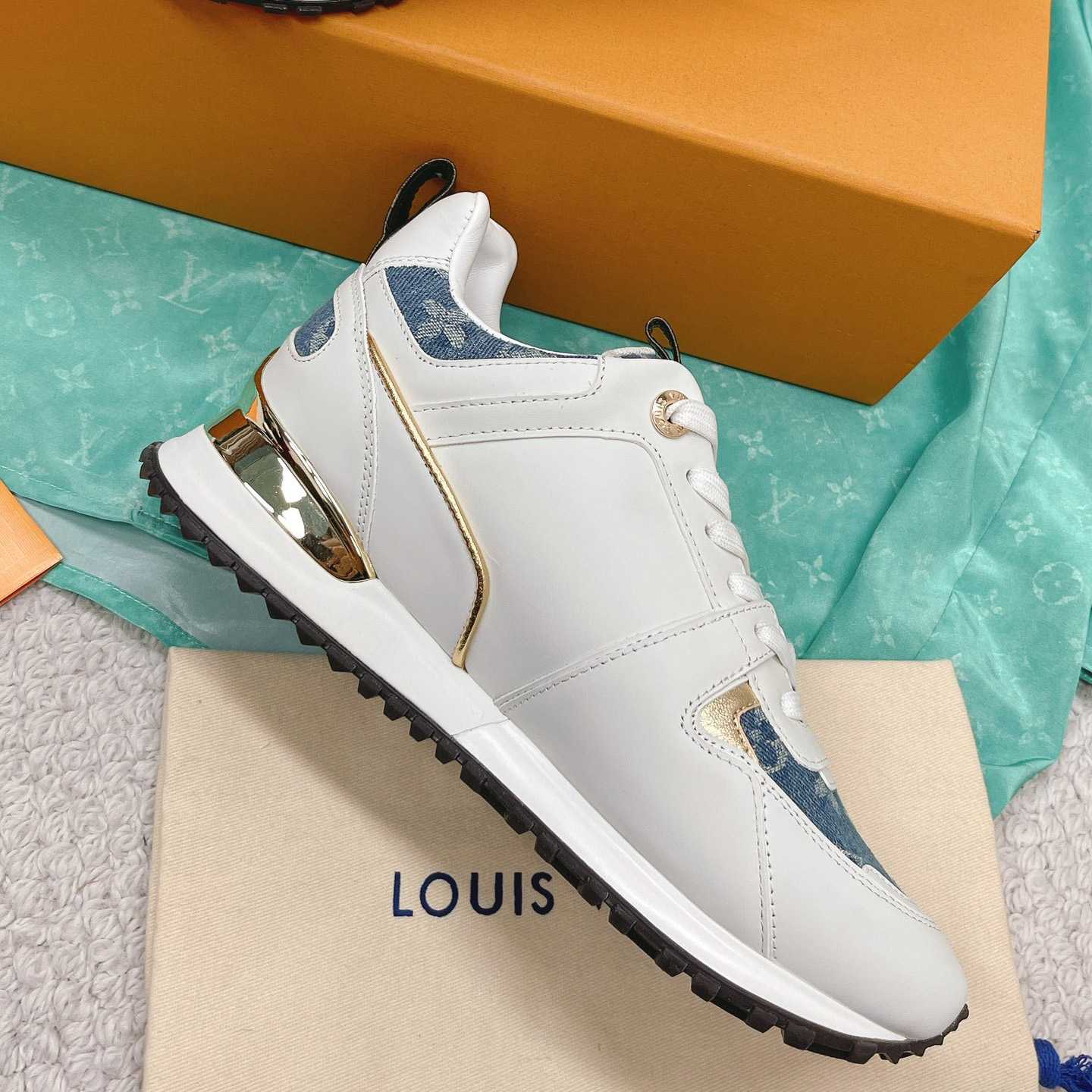 Louis Vuitton Run Away Sneaker   (upon uk size)   - 