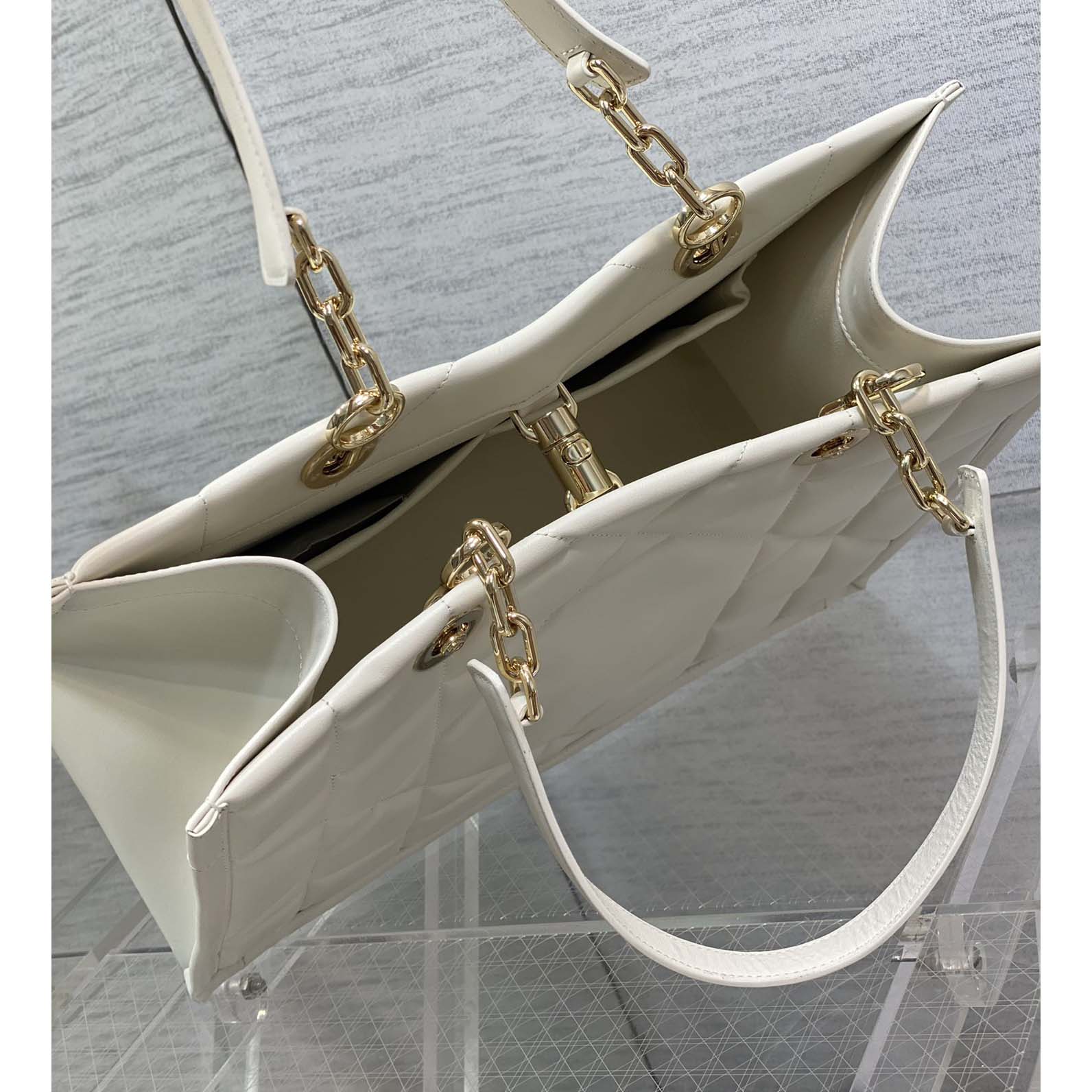 Dior Medium Dior Essential Tote Bag  - 