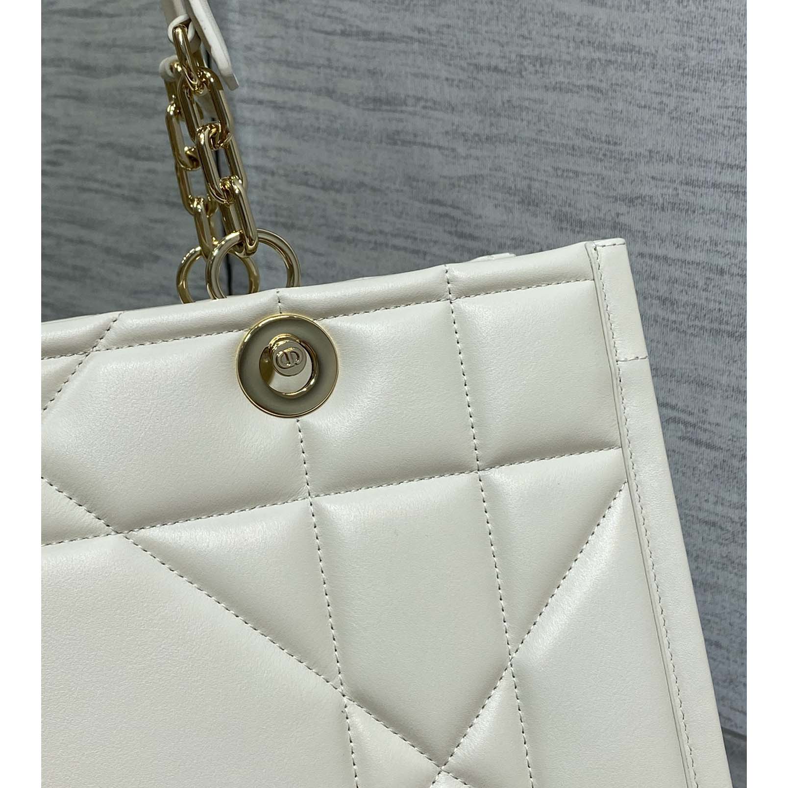 Dior Medium Dior Essential Tote Bag  - 