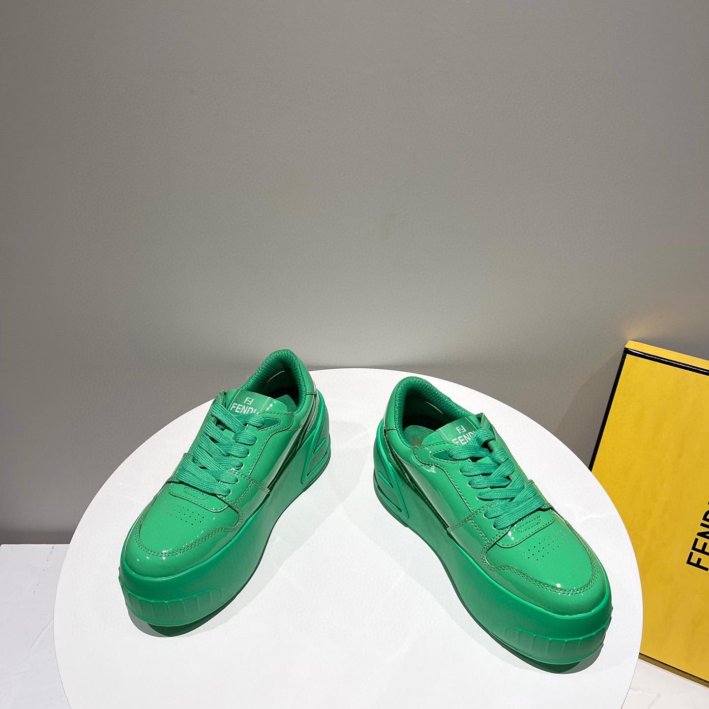 Fendi Fashion Show Green Leather Low-Tops Sneaker  - 