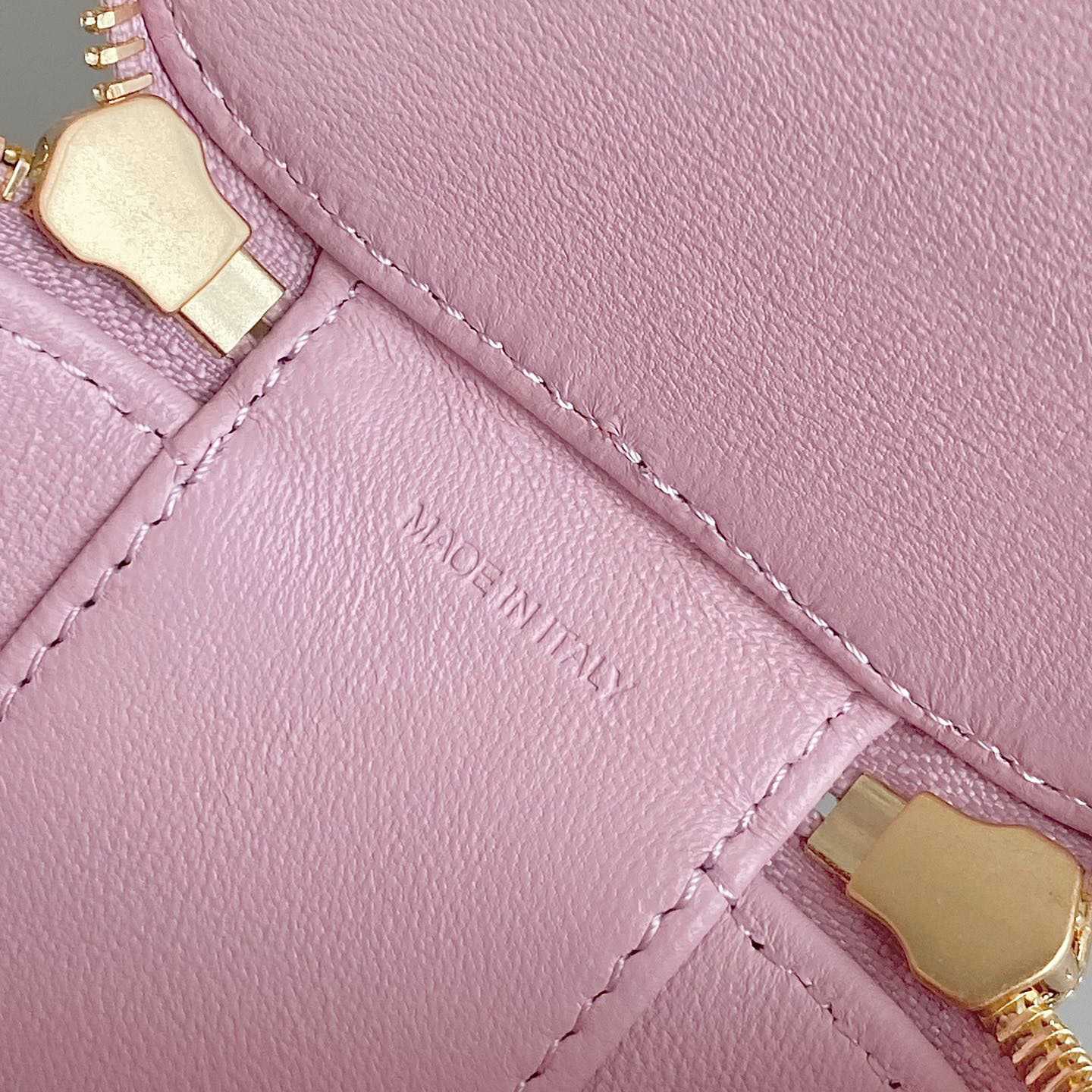 Celine Mini Vanity Case In Smooth Calfskin - 