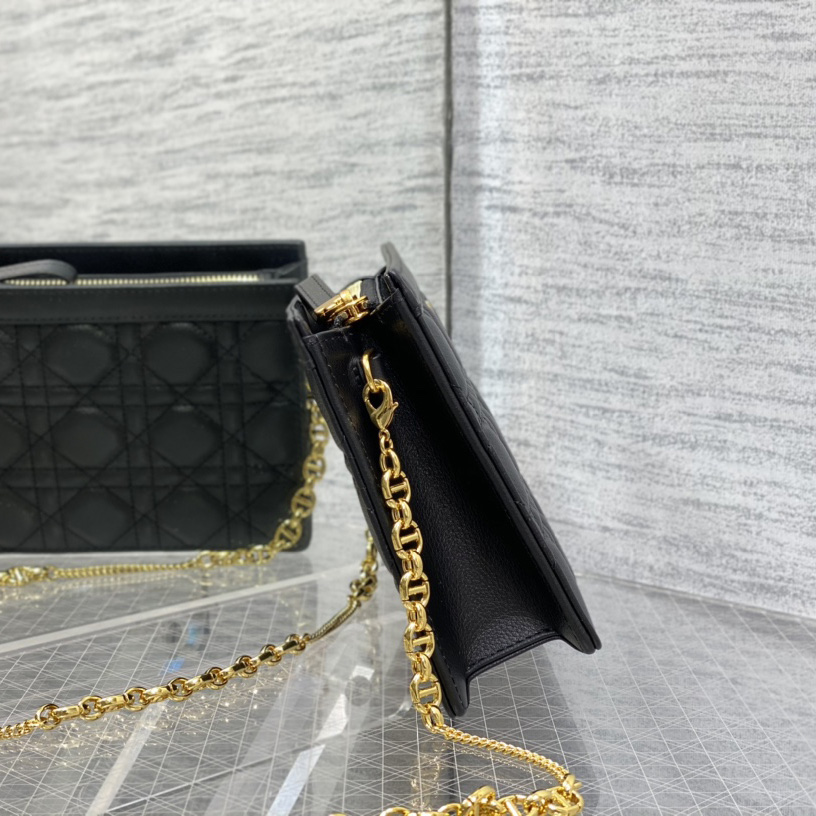 Dior Caro Zipped Pouch With Chain  - 