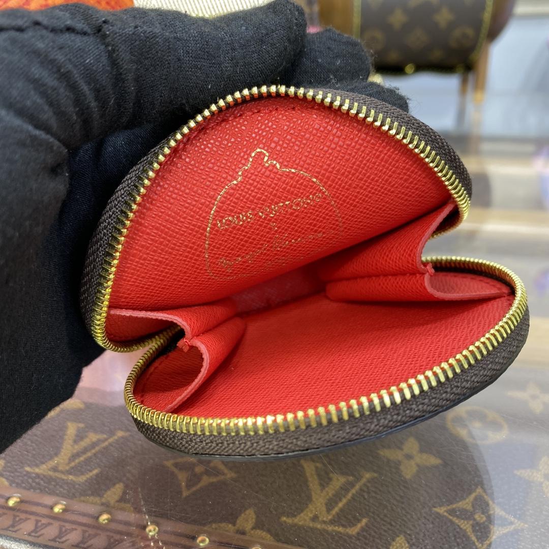 Louis Vuitton LV x YK OnTheGo PM (25*19*11.5cm) M46467 - 