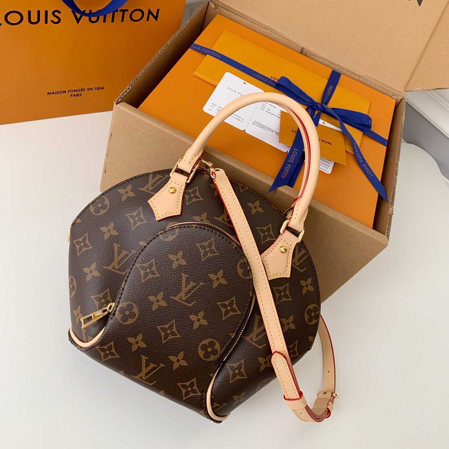 Louis Vuitton Ellipse PM Monogram  (28*21*8cm)   M46196 - 