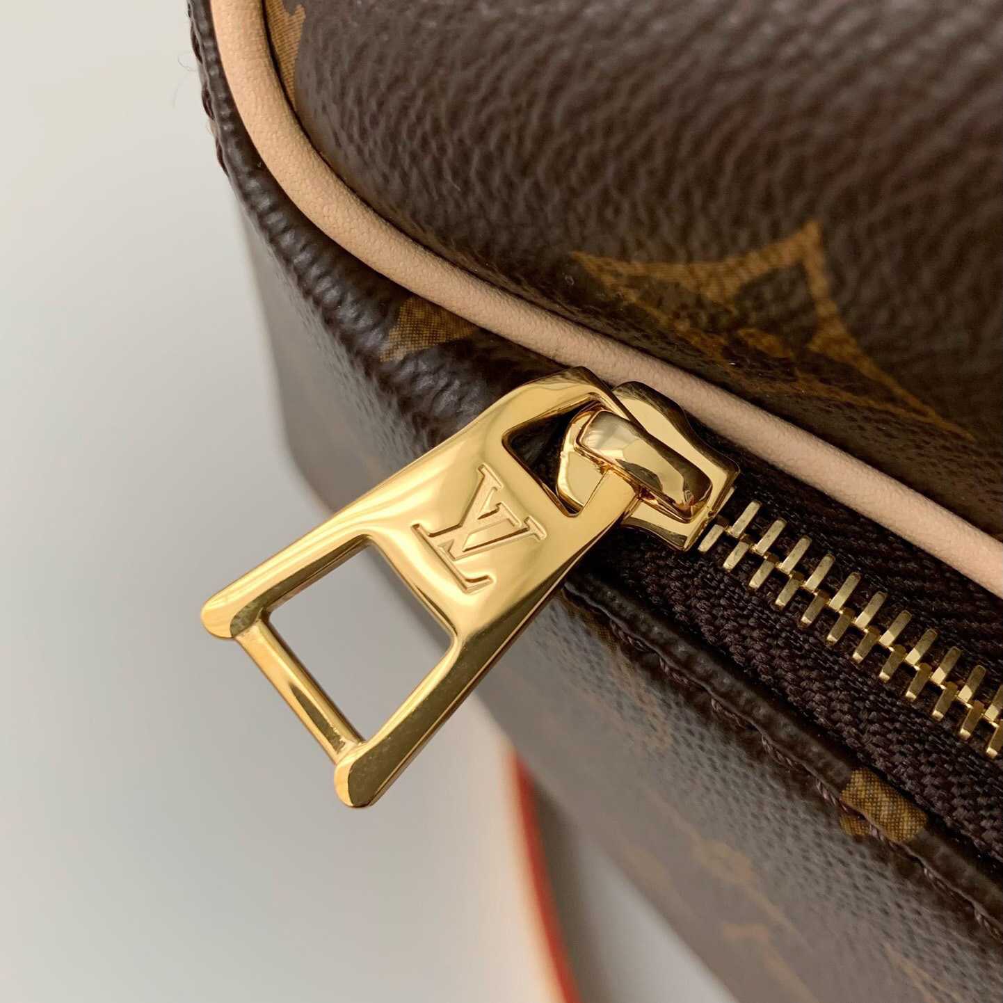 Louis Vuitton Ellipse PM Monogram  (28*21*8cm)   M46196 - 