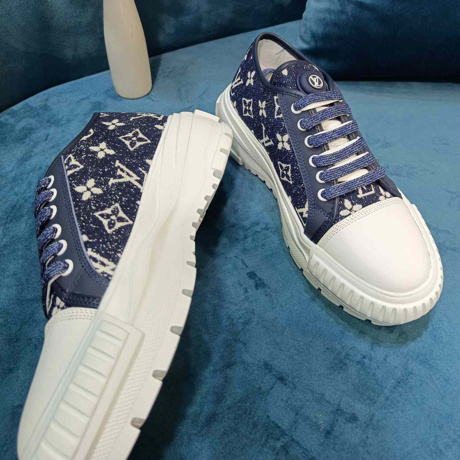 Louis Vuitton LV Squad Trainer - 