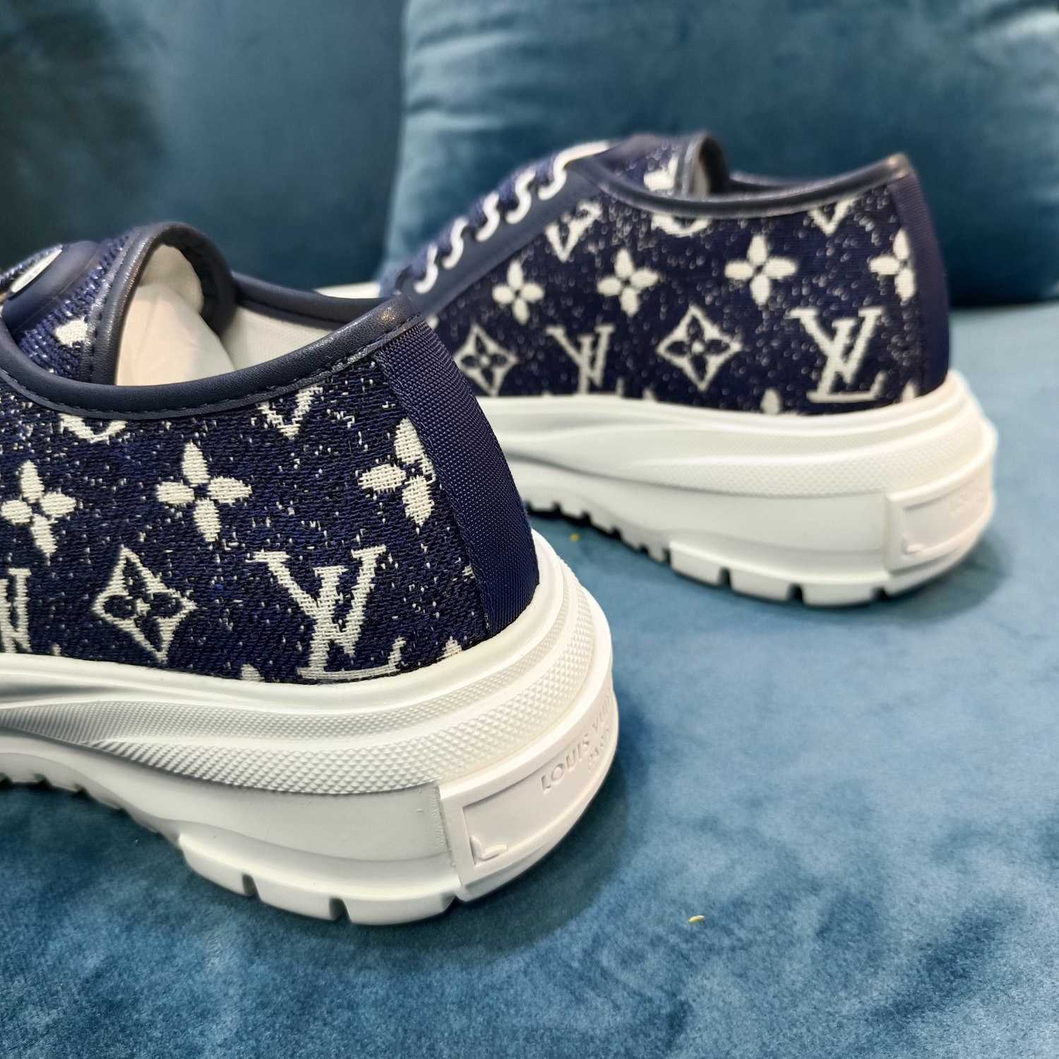 Louis Vuitton LV Squad Trainer - 
