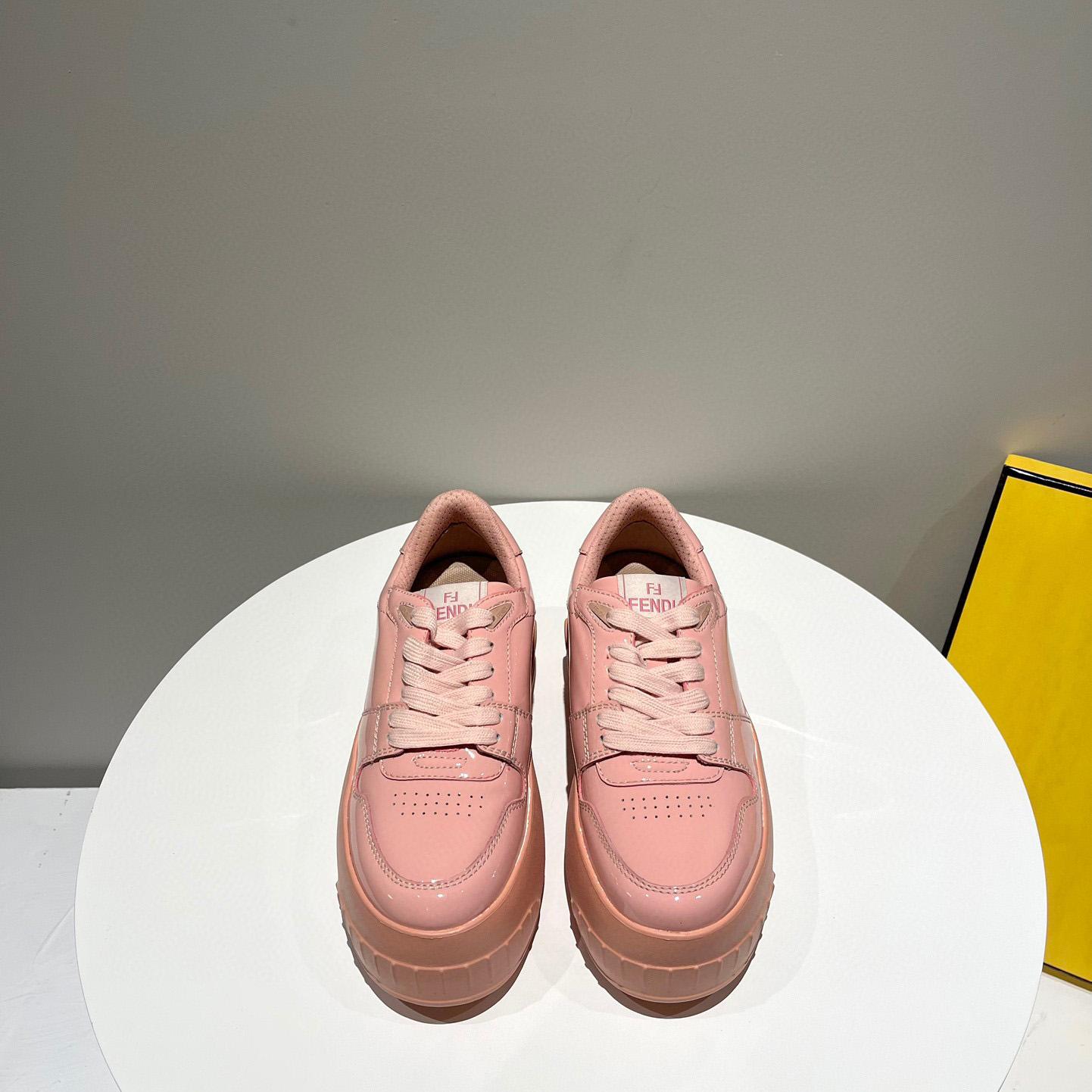 Fendi Fashion Show Pink Leather Low-Tops Sneaker  - 
