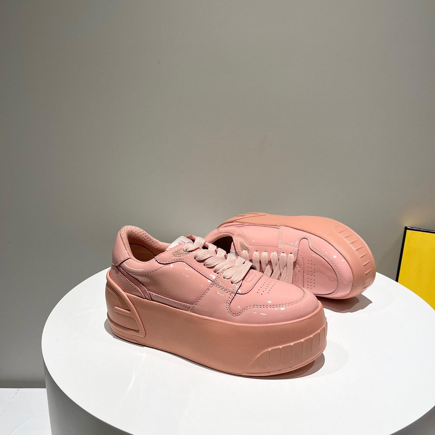 Fendi Fashion Show Pink Leather Low-Tops Sneaker  - 