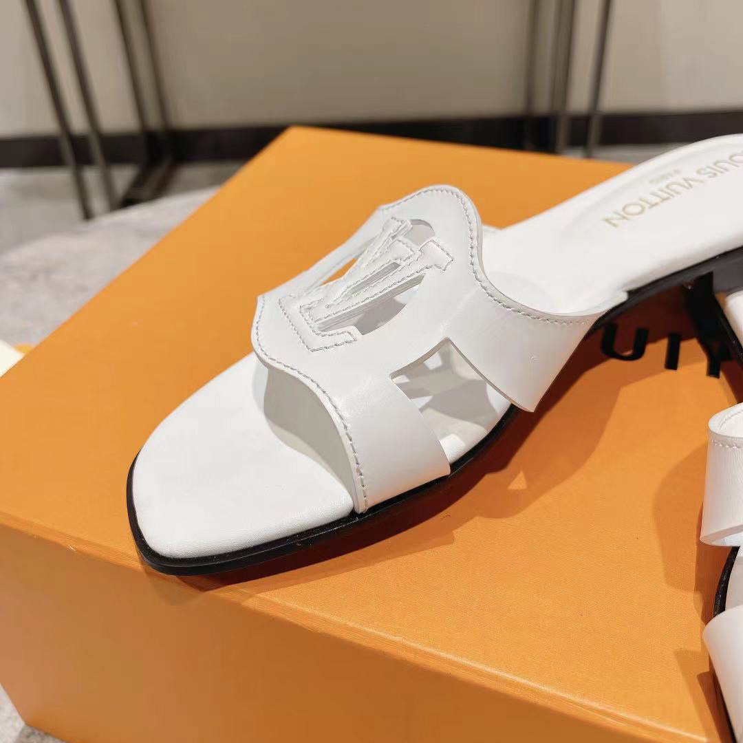 Louis Vuitton LV Isola Flat Mule   1ABOZK - 
